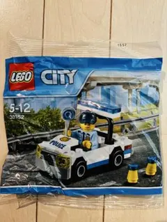 LEGO CITY 警察車両セット 30352