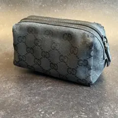グッチ　GUCCI　化粧ポーチ　小物入れ　ggキャンバス　黒　ブラック