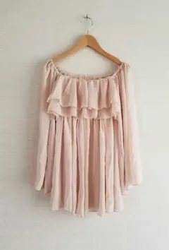 長袖トップス☆ブラウス☆オフショルダー☆大人気☆送料無料☆送料込み☆