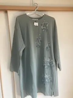 as know as de base パウダーブルー Tシャツ L