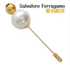 フェラガモ Salvatore Ferragamo ピンブローチ ヴィンテージのサムネイル