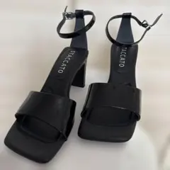 STACCATO ブラック アンクルストラップ サンダル 23.5cmのサムネイル