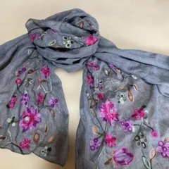中古品❣️刺繍ストール❣️