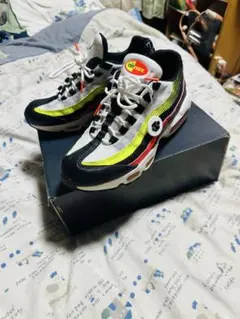 NIKE AIR MAX 95 SE 27.5センチ　US9.5