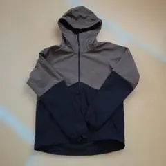 ブラウン/ブラック フード付きナイロンジャケット