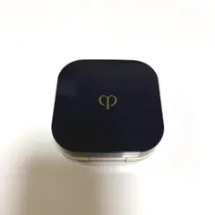 clé de peau BEAUTÉ クレ・ド・ポー ボーテ ケース