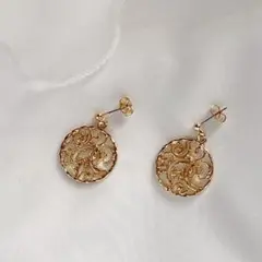 Item thumbnail for item 75f83514-205b-4e4a-9707-d8c4e86aa484