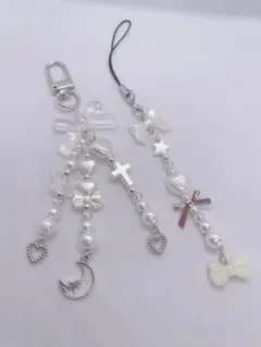 ビーズキーホルダーストラップ 韓国 y2k リボン コレクトブック チャーム 白