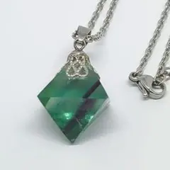 ③　高透明　希少カラー　フローライト八面体　ネックレス　シルバー