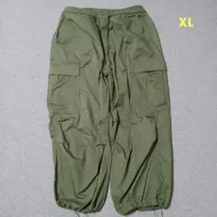 GU　スーパーワイドカーゴパンツ　XL　カーキ色