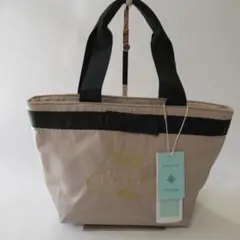 Item thumbnail for item a6c90bc7-1158-446e-a9f2-ff7758a1ef2b