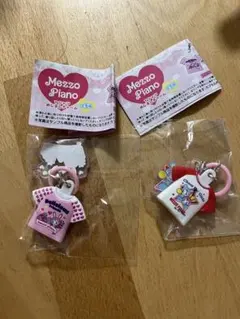 メゾピアノ　Tシャツ　めじるしチャーム　めじるしアクセサリー　2セット