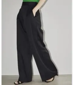 新品CLANE♡田中みな実SLASH TUCK SLACKS、ブラック、サイズ1 - メルカリ