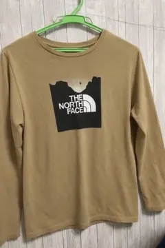ノースフェイス　150 ベージュ　ロンT