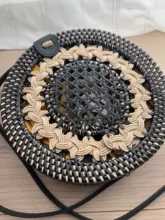 円形ラタン　カゴバッグ