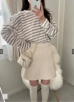 グレイル　ボーダー柄ショルダースリットルーズトップス　ベージュ