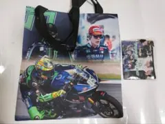 1117②王一博バッグ＆ポーチセット