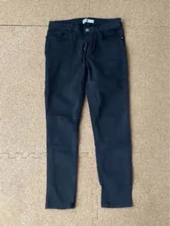 ZARA 黒スキニー