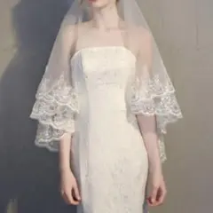 【新品未使用】ウェディングベール　レース　刺繍　コーム付き　スパンコール　結婚式