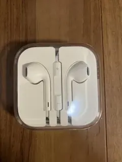 iPhone 純正品　イヤフォン　新品