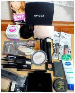 バラ売り可 メイク用品　まとめ売り　Dior Chanel mac 化粧品 2025年最新】コスメまとめ売りの人気アイテム - メルカリ バラ売り可