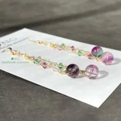 14kgf マルチカラーフローライトのピアス スワロフスキー・クリスタルの煌き