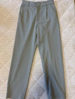 スラックス　パンツ