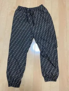 2025年最新】フェンディ パンツ ズッカ柄の人気アイテム - メルカリ