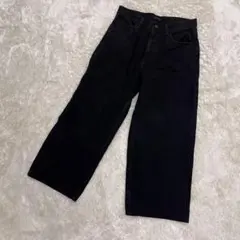 30 ユニクロ　ワイドストレートジーンズ　メンズ　デニム　ダークグレー