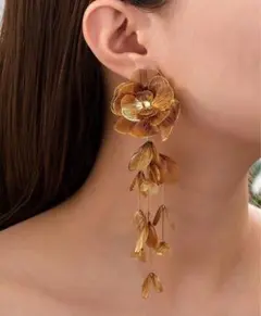 ウエディングアクセサリー