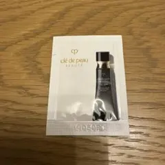 クレ・ド・ポーボーテ タンクレームエクラn オークル10 サンプル