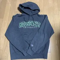 チャンピオンパーカーグレー m