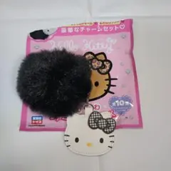HELLO KITTY『ふわふわファーチャームBOOK』千鳥格子リボン