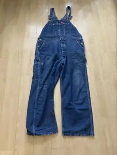 Item thumbnail for item 42e40fcc-aa00-49e9-801f-852d4bcd9f25