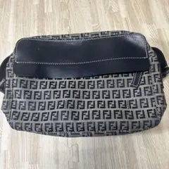 FENDI ショルダーバッグ