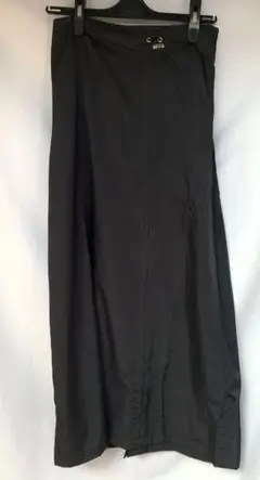 黒　ロングスカート　GRL