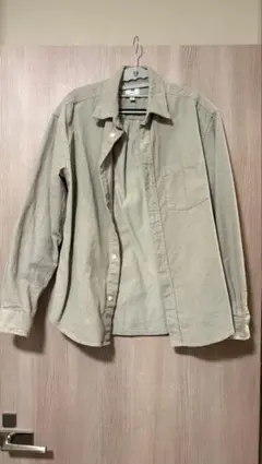 H&M リラックスフィット ベージュ長袖シャツ