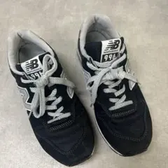 ニューバランス スニーカー