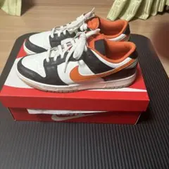 Item thumbnail for item 863d0814-8c10-472a-bb43-f5f07e3d52f7