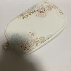 新品　ポールアンドジョーポーチ♡紙袋付きのサムネイル