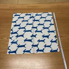 ミナペルホネン　ハンカチ　ランランラン　うさぎ　ブルーホワイトのサムネイル