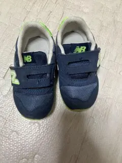 New Balance ベビーシューズ ネイビー/ライム