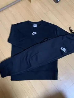 Nike ブラック トレーナー•スウェット　Mサイズ(ジュニア)