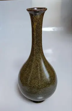 高岡銅器 峰雲作 鋳銅花瓶 菊紋入 錆銅仕上 伝統工芸品 花器 骨董 置物