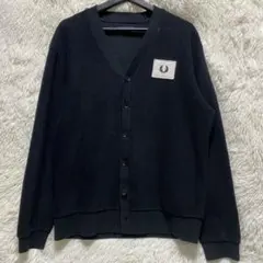 FRED PERRY フレッドペリー カーディガン 黒 ワンポイント 月桂樹のサムネイル