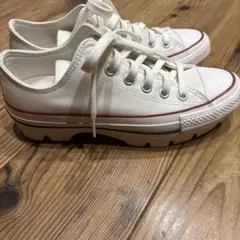 コンバース　スニーカー　チャックテイラー