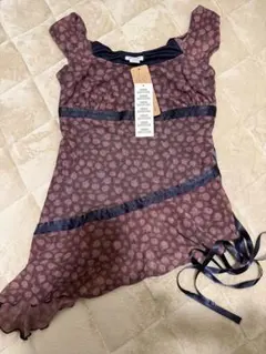 「Urban Outfitters」花柄シフォンキャミソール