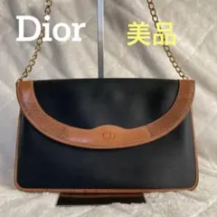 美品　クリスチャンディオール　チェーンショルダーバッグ　ロゴ刻印　CD総裏