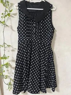 レディース 袖なしドット柄膝丈ワンピース　スカート　水玉 size L