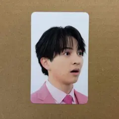 M!LK のぞいてみるく？展 東京入場特典 トレカ 吉田仁人 - メルカリ